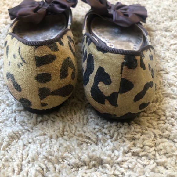 Libby Edelman Kendra Cheetah Bow Open Toe Shoes Flats size 7.5 - Picture 4 of 9